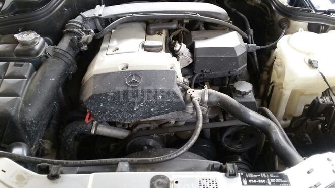 Mercedes B 180 1997, 182,564 km - 1.8 l - Ağdam