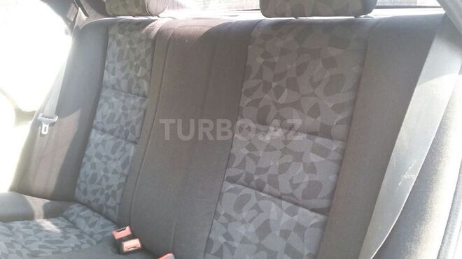 Mercedes B 180 1997, 182,564 km - 1.8 l - Ağdam