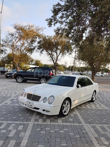 Mercedes E 240 2000, 190,077 km - 2.6 l - Bakı