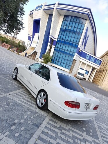 Mercedes E 240 2000, 190,077 km - 2.6 l - Bakı