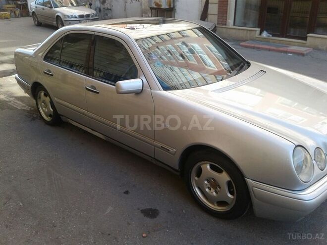Mercedes E 320 1995, 365,091 km - 3.2 l - Bakı