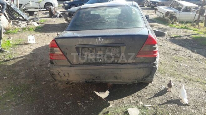 Mercedes C 230 1997, 210,852 km - 2.3 l - Gəncə