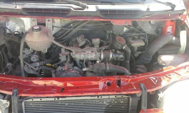 Ford Transit 1999, 200,000 km - 2.4 l - Bakı