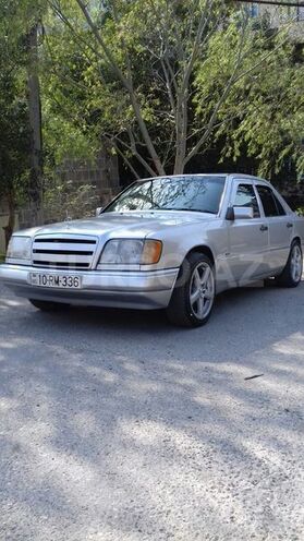 Mercedes E 220 1993, 500,000 km - 0.2 l - Bakı