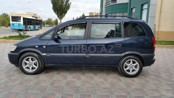 Opel Zafira 2002, 25,600 km - 2.2 l - Sumqayıt