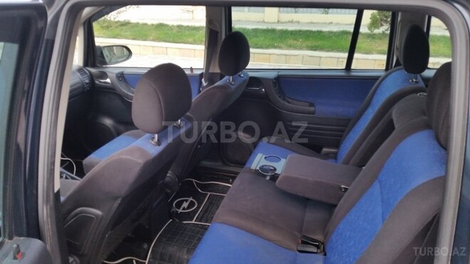 Opel Zafira 2002, 25,600 km - 2.2 l - Sumqayıt