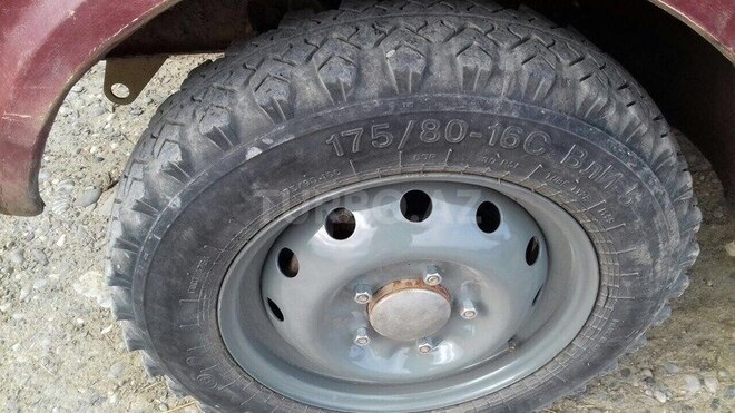 LADA (VAZ) Niva 1993, 132,000 km - 1.6 л - Xudat