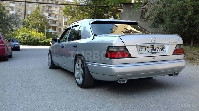 Mercedes E 220 1993, 500,000 km - 15.0 l - Bakı