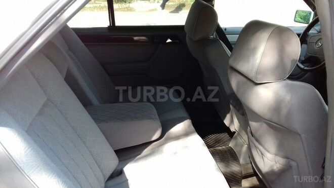 Mercedes E 220 1993, 500,000 km - 15.0 l - Bakı
