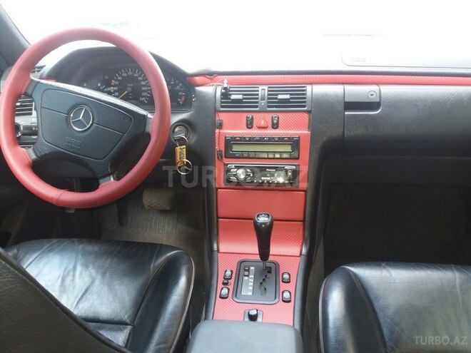 Mercedes E 200 1996, 250,000 km - 2.0 l - Bakı