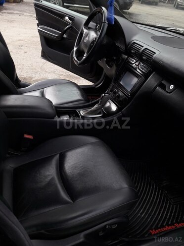 Mercedes C 240 2003, 258,069 km - 2.4 l - Gəncə