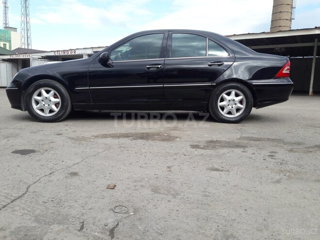 Mercedes C 240 2003, 258,069 km - 2.4 l - Gəncə