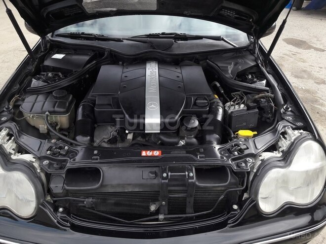 Mercedes C 240 2003, 258,069 km - 2.4 l - Gəncə