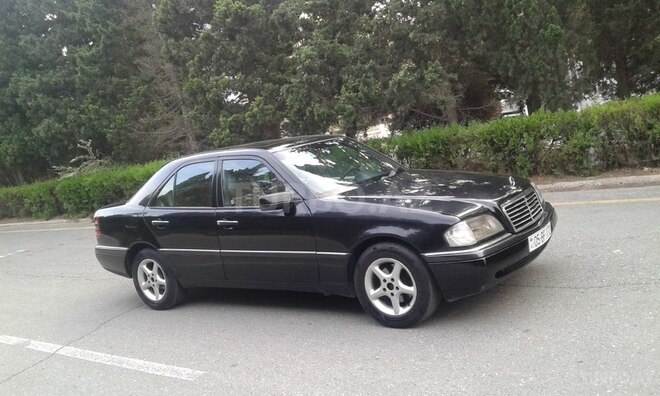 Mercedes C 180 1995, 197,000 km - 1.8 л - Sumqayıt
