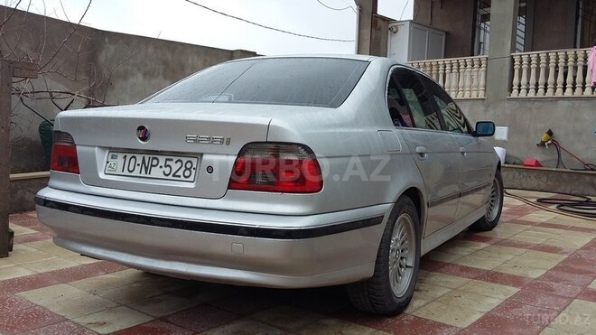 BMW 528 2000, 250,000 km - 2.8 л - Bakı