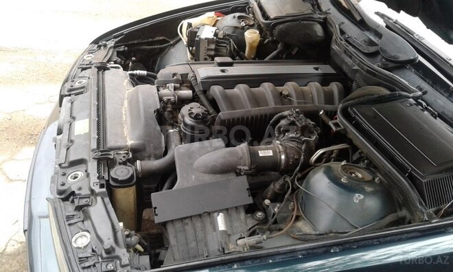 BMW 523 1996, 255,000 km - 2.5 l - Bakı