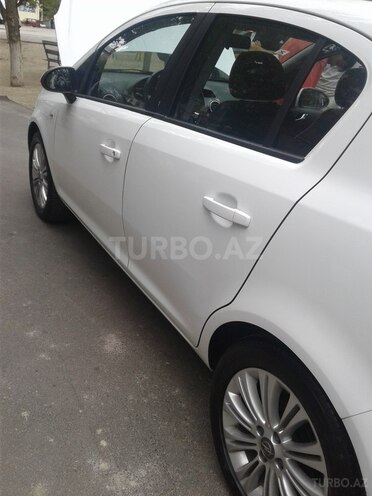 Opel Corsa 2013, 37,000 km - 1.4 l - Bakı