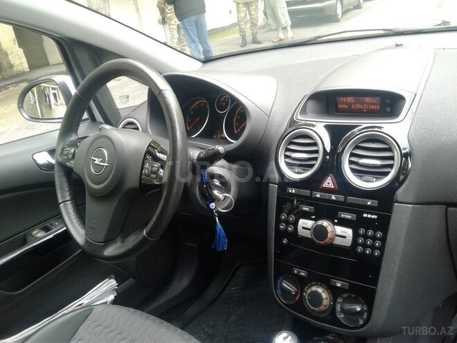 Opel Corsa 2013, 37,000 km - 1.4 l - Bakı