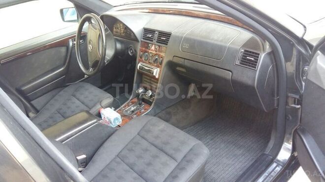 Mercedes C 280 1995, 240,000 km - 2.8 l - Bakı