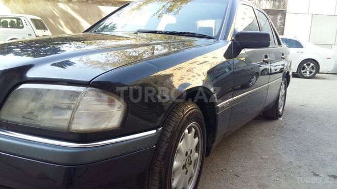 Mercedes C 280 1995, 240,000 km - 2.8 l - Bakı