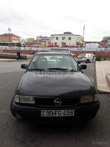 Opel Astra 1996, 331,147 km - 1.6 л - Bakı