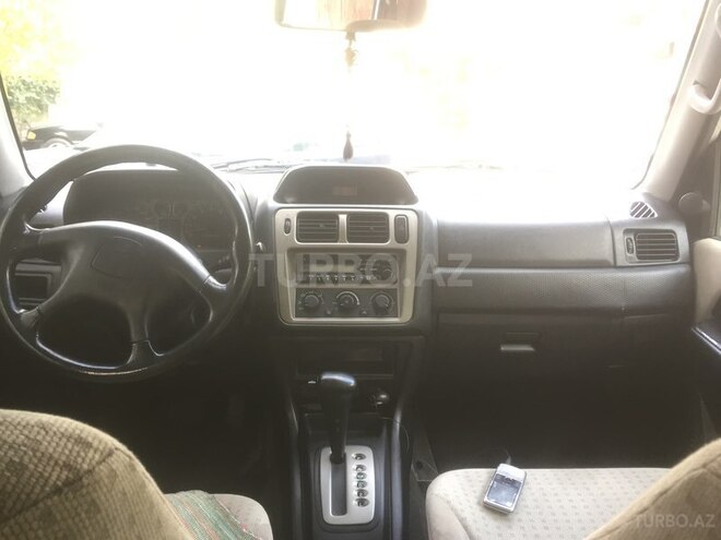 Mitsubishi Pajero io 2001, 194,000 km - 2.0 l - Bakı