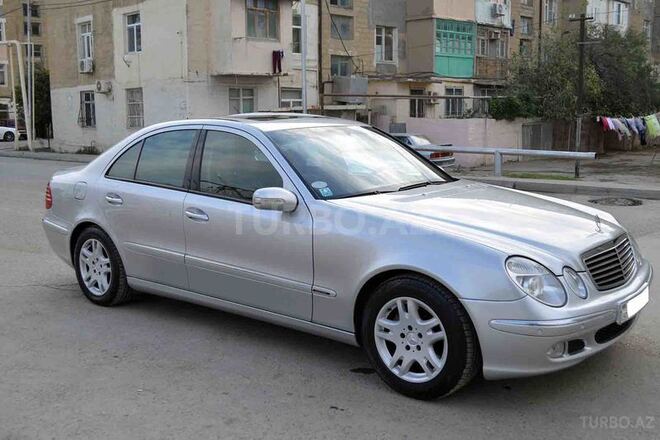 Mercedes E 320 2002, 240,000 km - 3.2 l - Bakı