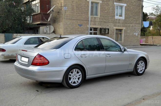 Mercedes E 320 2002, 240,000 km - 3.2 l - Bakı