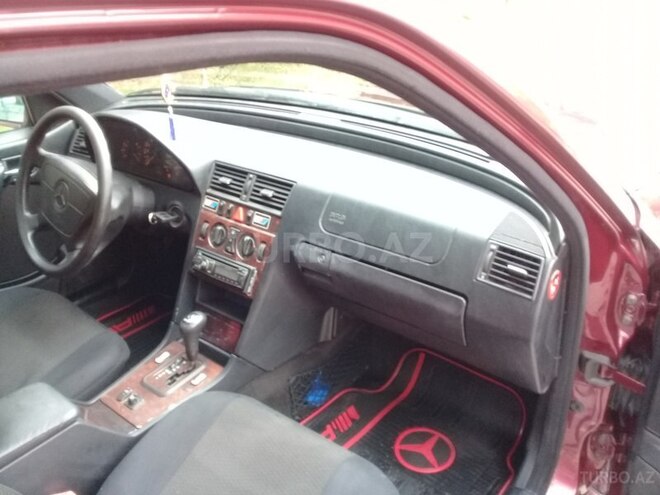 Mercedes C 180 1998, 243,000 km - 1.8 л - Sumqayıt