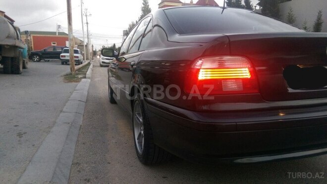 BMW 530 2001, 241,446 km - 3.0 l - Bakı