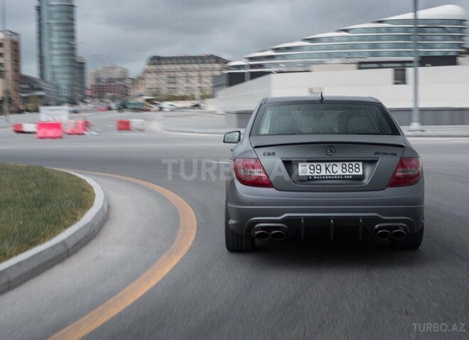 Mercedes  2013, 13,500 km - 5.5 l - Bakı