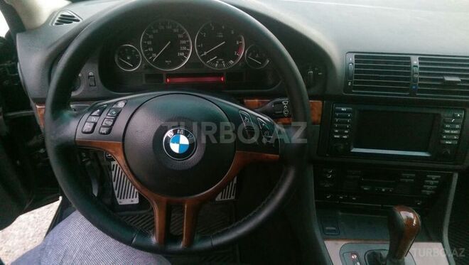 BMW 530 2001, 241,446 km - 3.0 l - Bakı
