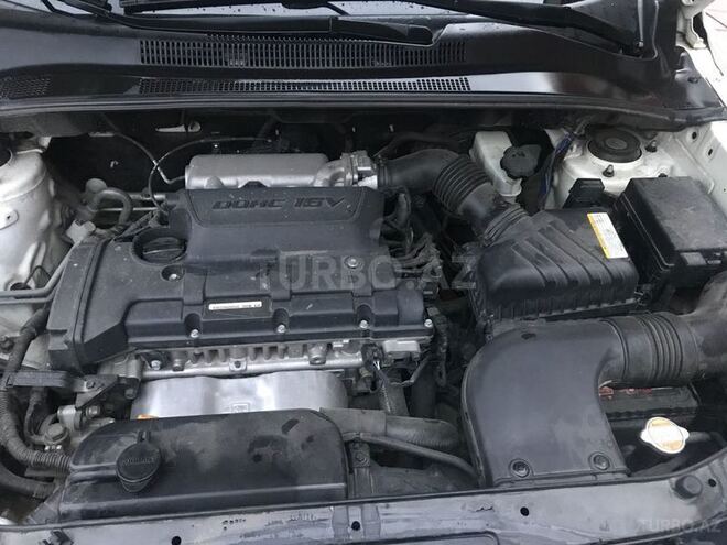 Kia Sportage 2009, 72,400 km - 2.0 l - Bakı