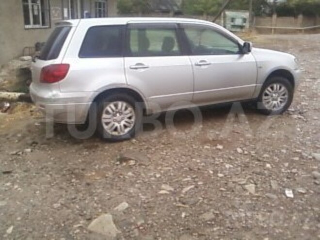 Mitsubishi Airtrek 2002, 50,000 km - 0.8 l - Şamaxı