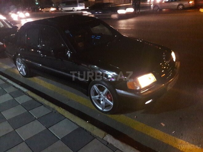 Mercedes C 230 1999, 186,000 km - 2.3 l - Sumqayıt