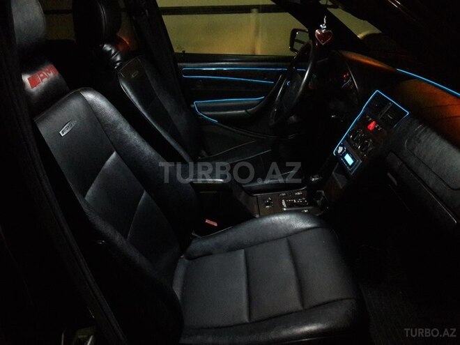 Mercedes C 230 1999, 186,000 km - 2.3 l - Sumqayıt