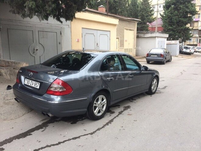Mercedes E 220 2007, 270,000 km - 2.2 l - Bakı