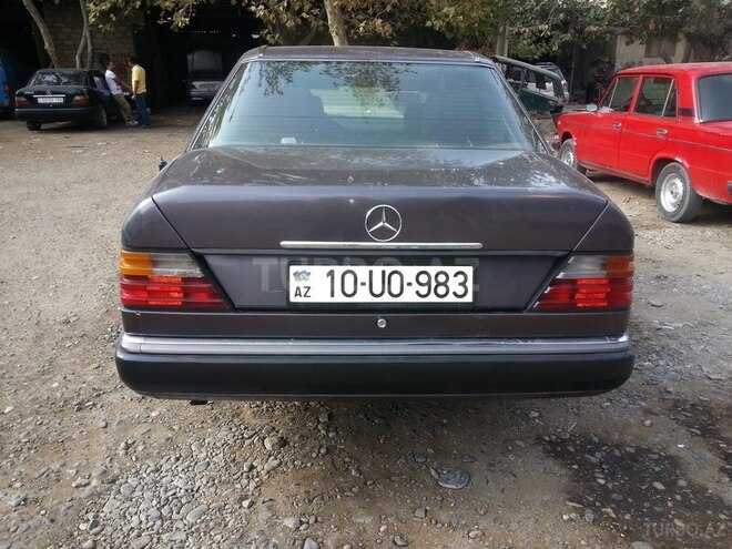 Mercedes E 200 1991, 433,000 km - 2.0 л - Xırdalan