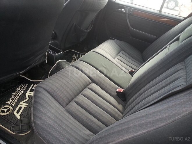 Mercedes E 200 1991, 433,000 km - 2.0 л - Xırdalan