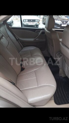 Mercedes E 240 2000, 314,000 km - 0.2 l - Bakı