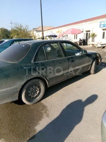 Hyundai Sonata 1995, 256,800 km - 0.2 л - Salyan