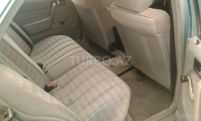 Mercedes 190 1991, 268,000 km - 2.0 l - Sumqayıt
