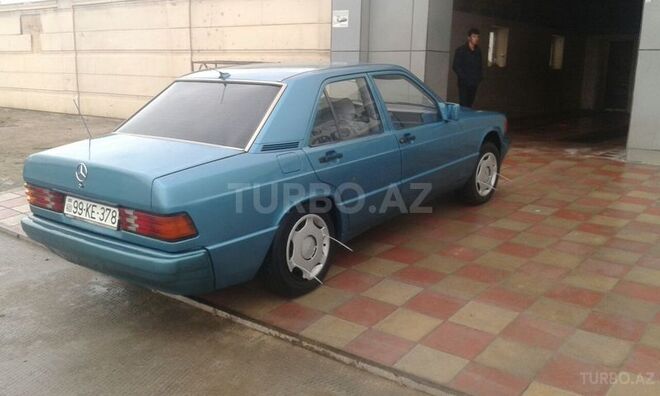 Mercedes 190 1991, 268,000 km - 2.0 l - Sumqayıt