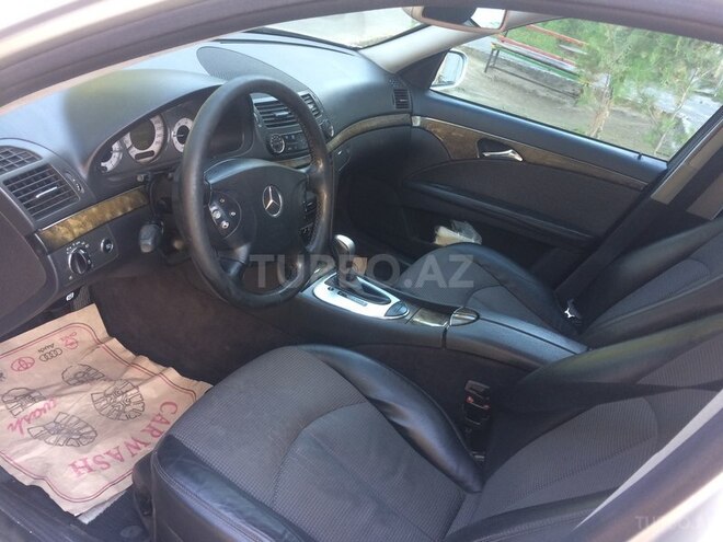Mercedes E 220 2005, 210,290 km - 2.2 l - Sumqayıt