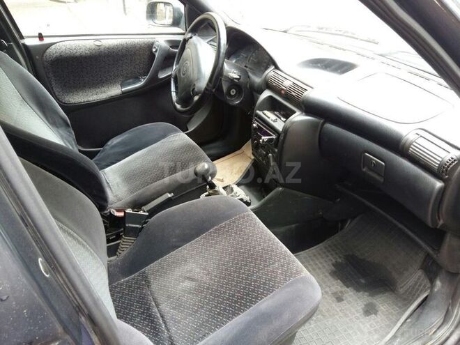 Opel Astra 1997, 200,000 km - 1.6 l - Bakı