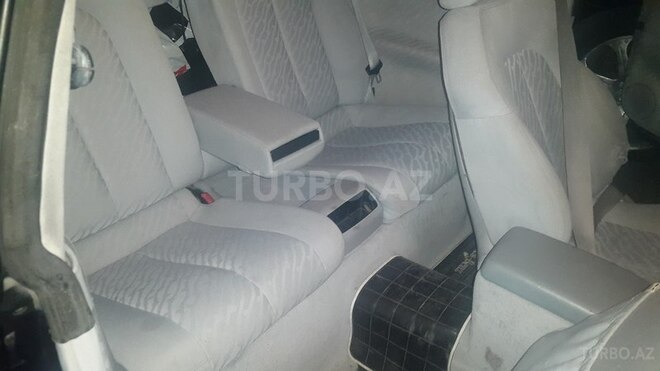 Mercedes E 320 1999, 210,000 km - 3.2 l - Bakı