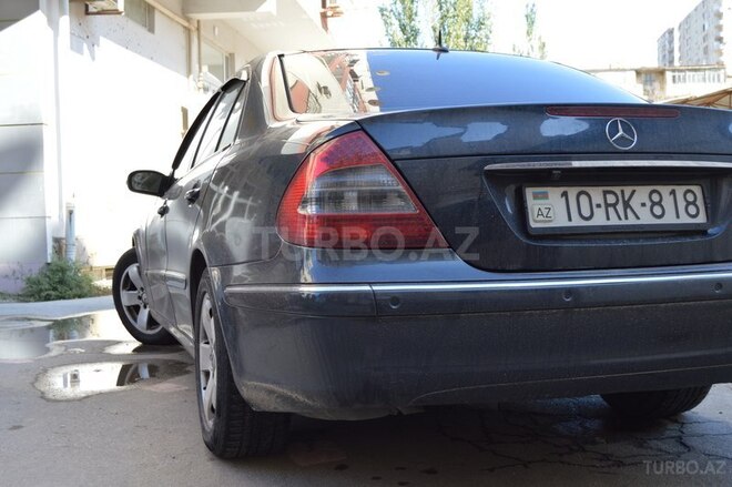 Mercedes E 320 2002, 239,000 km - 3.2 l - Bakı