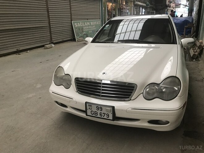Mercedes C 240 2002, 348,000 km - 2.6 l - Bakı