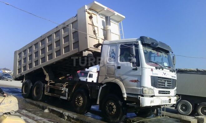 HOWO Sinotruk 2012, 120,000 km - 0.9 л - Bakı