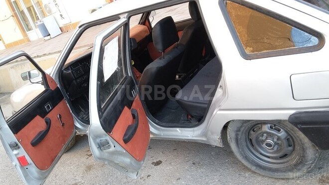 Moskvich 2141 2002, 150,000 km - 1.5 l - Xırdalan